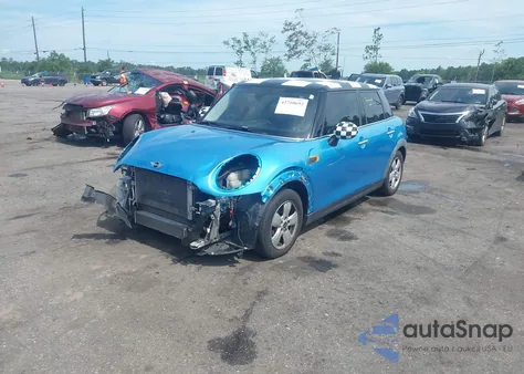 2015 Mini Hardtop Cooper from USA, damaged, VIN WMWXS5C56FT837630